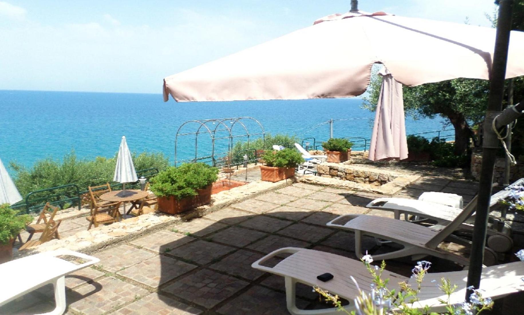 Ch Exclusive Apartments Cefalu Bagian luar foto