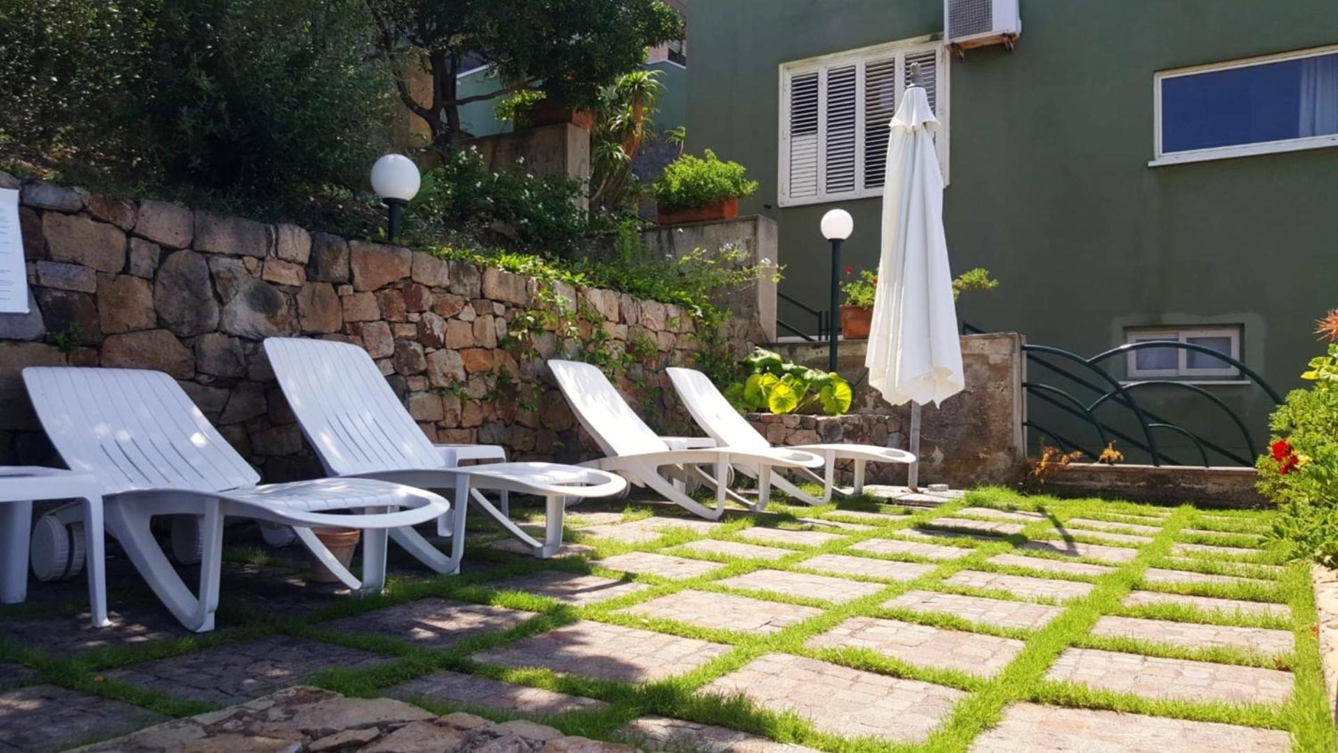 Ch Exclusive Apartments Cefalu Bagian luar foto