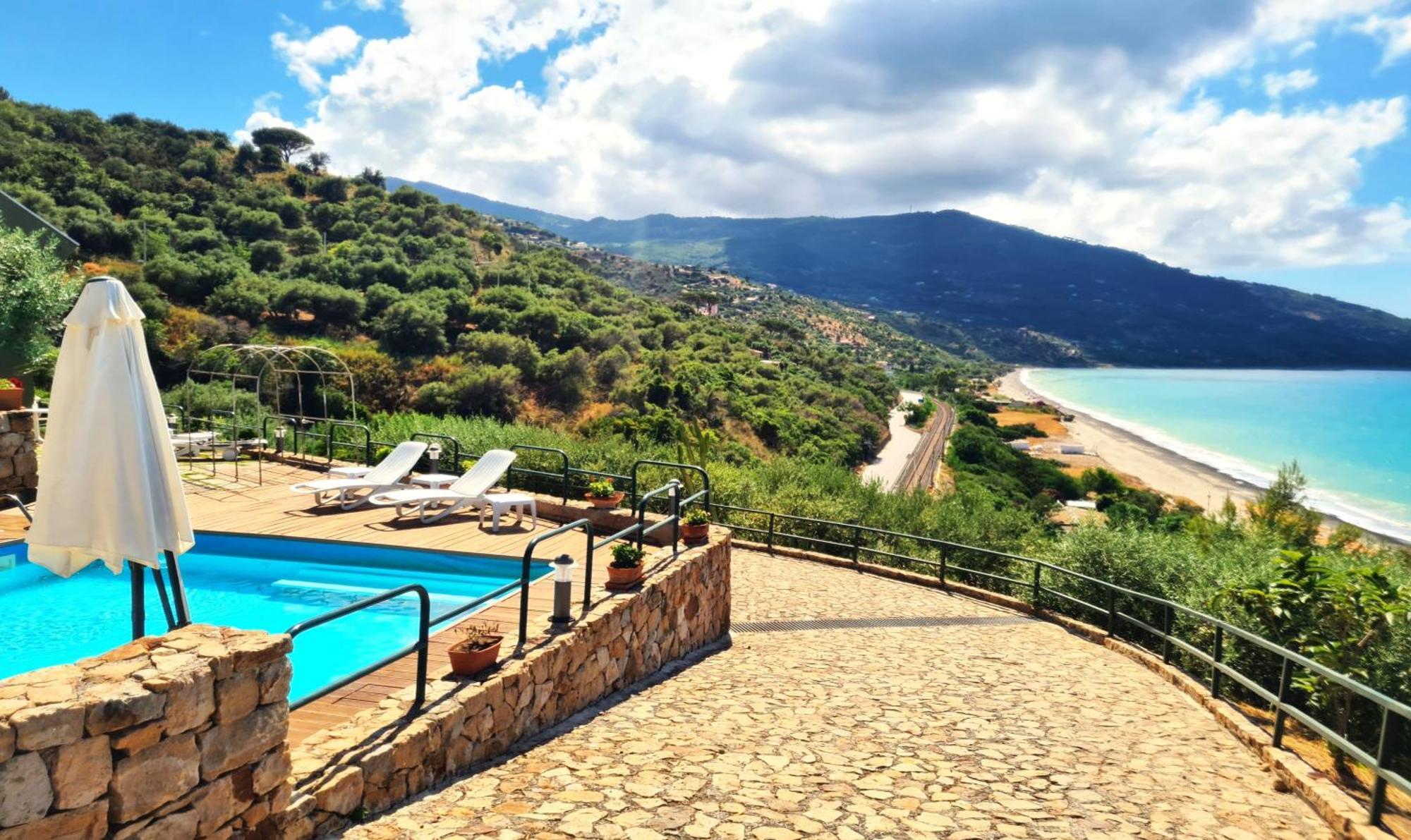 Ch Exclusive Apartments Cefalu Bagian luar foto