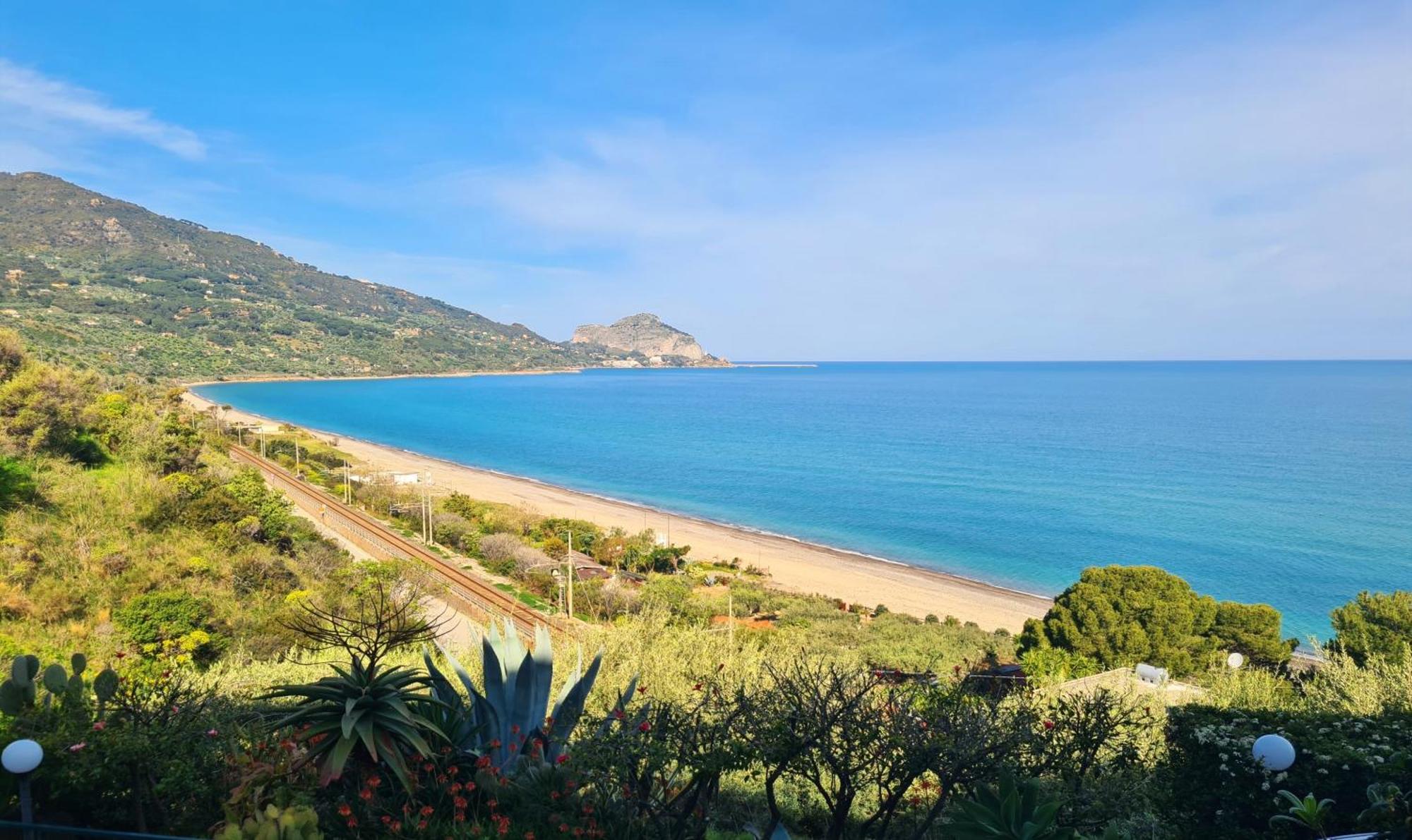 Ch Exclusive Apartments Cefalu Bagian luar foto